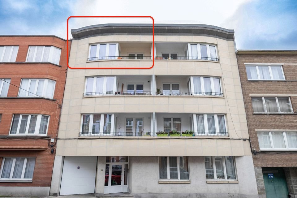 Bel appartement 2 chambres + terrasse – Anderlecht