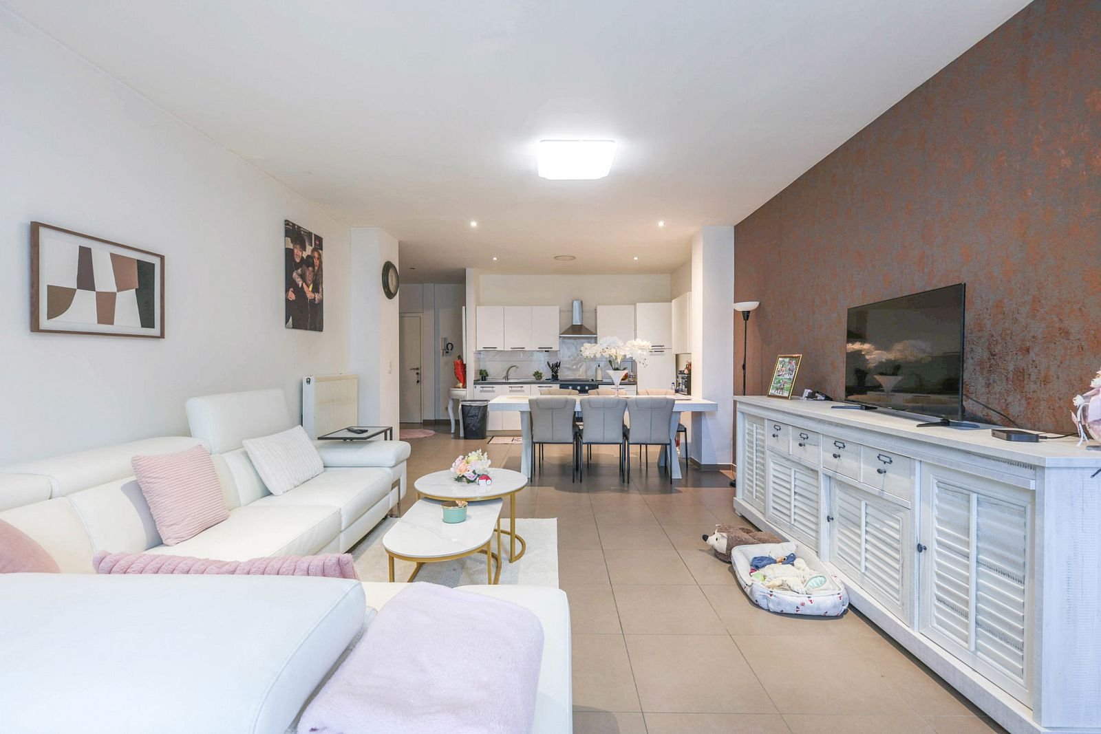 Vendu à la 1ère visite !!! rdc 2ch + jardin + garage+3 caves – 1