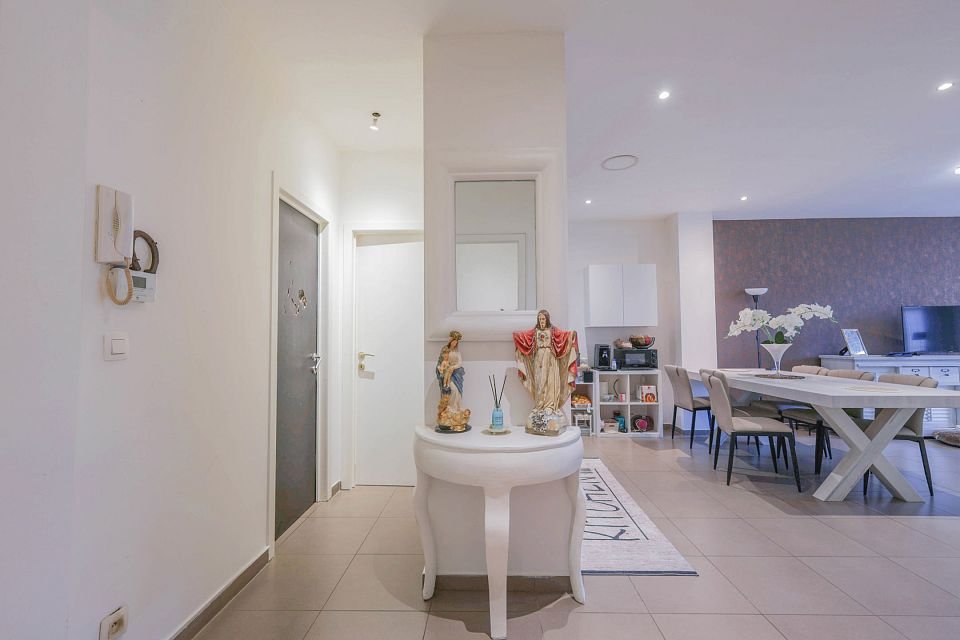 Vendu à la 1ère visite !!! rdc 2ch + jardin + garage+3 caves – 14