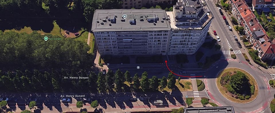 Emplacement parking intérieur à louer – 2